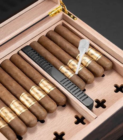 Elegant Pattern Humidor
